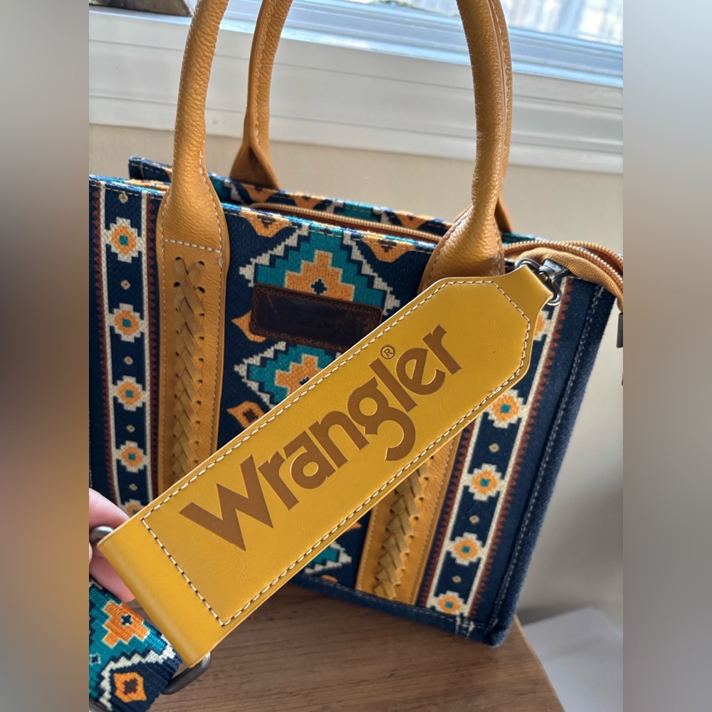 Wrangler Western Tote Bag, Cowgirl, Aztec, Canvas Dandelion Yellow Crossbody